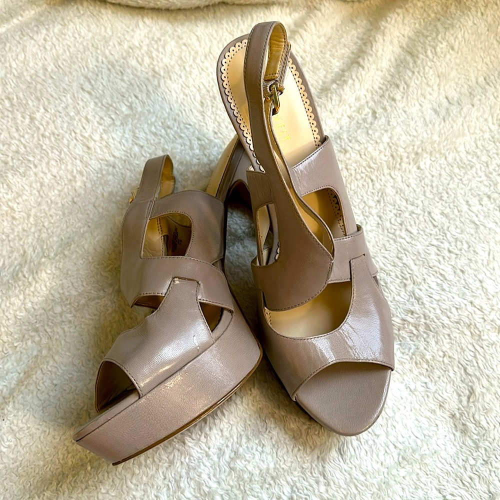 NWOT Nine West Platform Heels